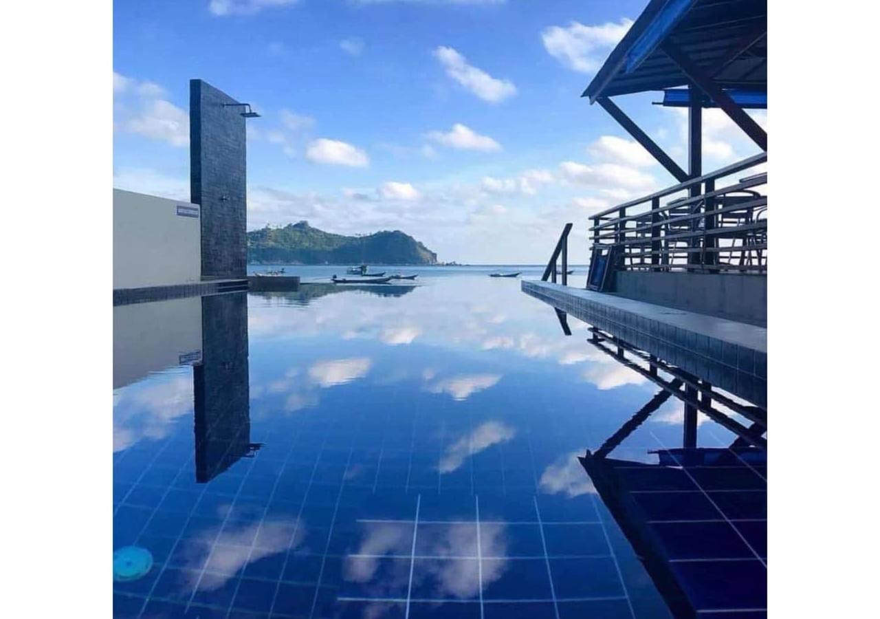 聚光灯村酒店 通奈潘海滩 外观 照片